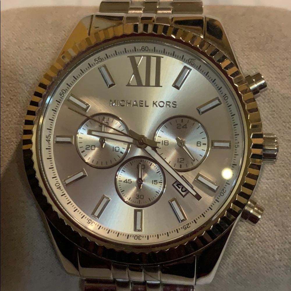 Michael Kors Lexington watch